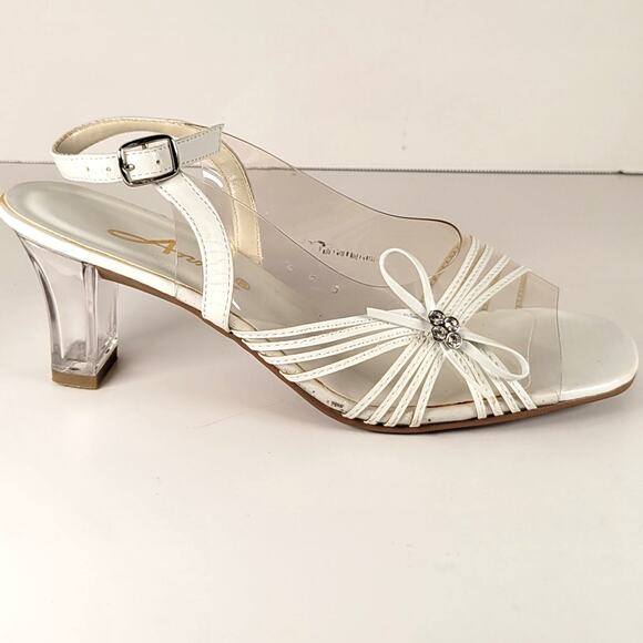 Annie White Slingback Sandals 6M Open Toe Clear Heel Strappy Bow Rhinestones - Picture 10 of 16